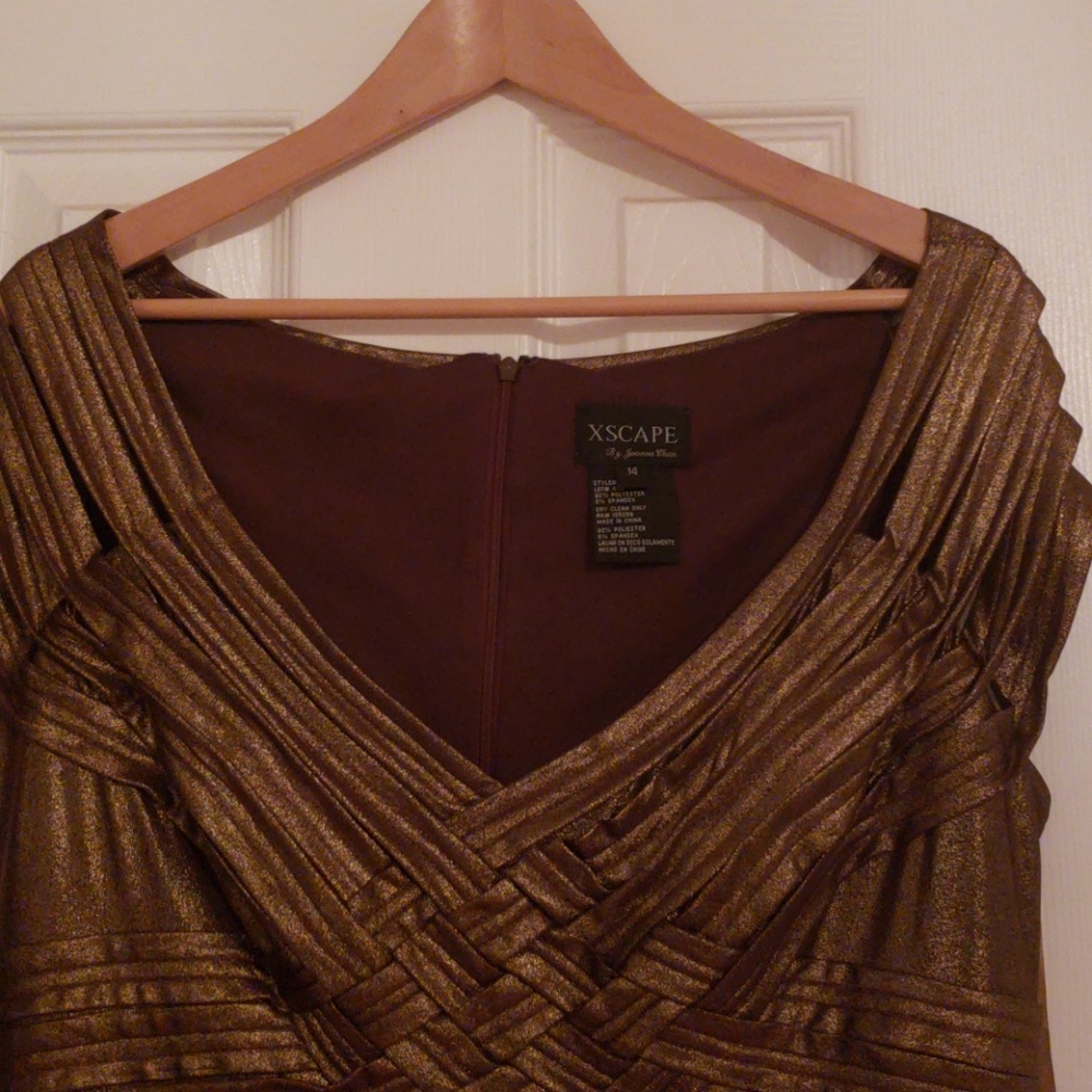 Evening dress - Picture 2 of 7